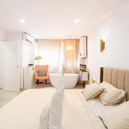 Palangre Luxury Apartment Torrevieja Exterior photo